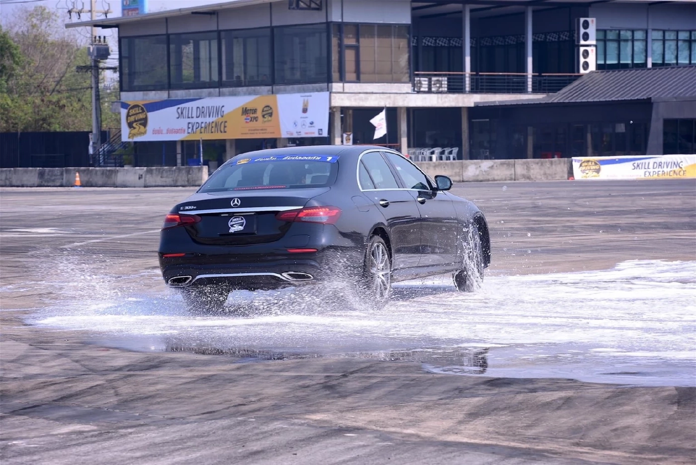 เพิ่มทักษะ Skill Driving Experience “ขับเป็น…ขับปลอดภัย กับ สื่อสากล”