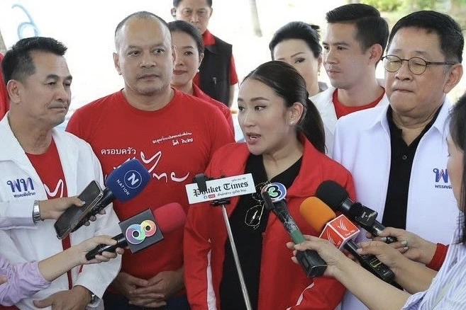 อุ๊งอิ๊งค์ ปัด ข่าวสะพัด "ส.” แคนดิเดตนายกฯ ปลื้ม คนโคราชหนุนให้เป็นนายกฯ   