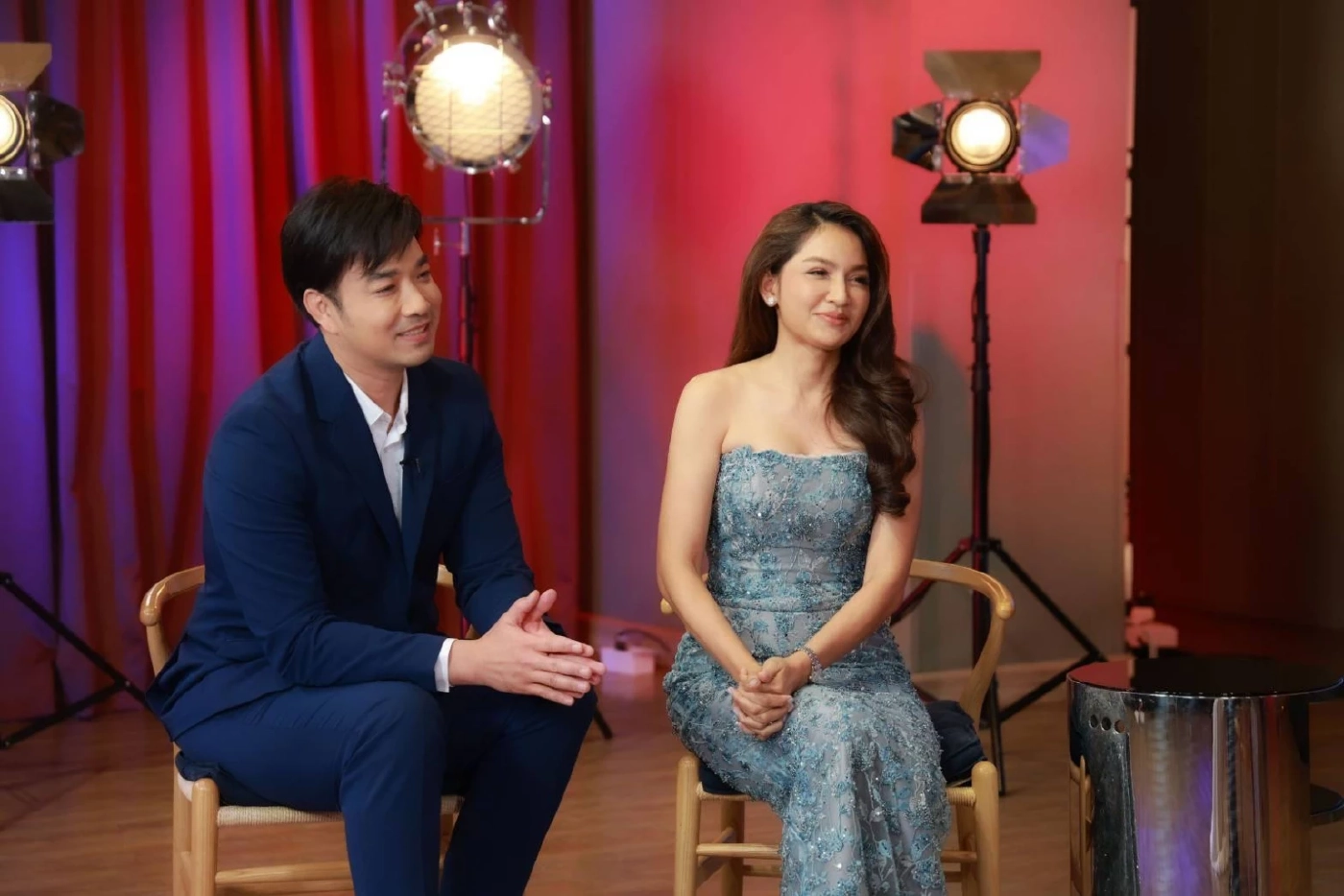 ขาเตียงไม่สั่น "เจมส์ - ครูก้อย" เผยเคล็ดไม่ลับใช้ชีวิตคู่ 7 ปี รักหวานฉ่ำ