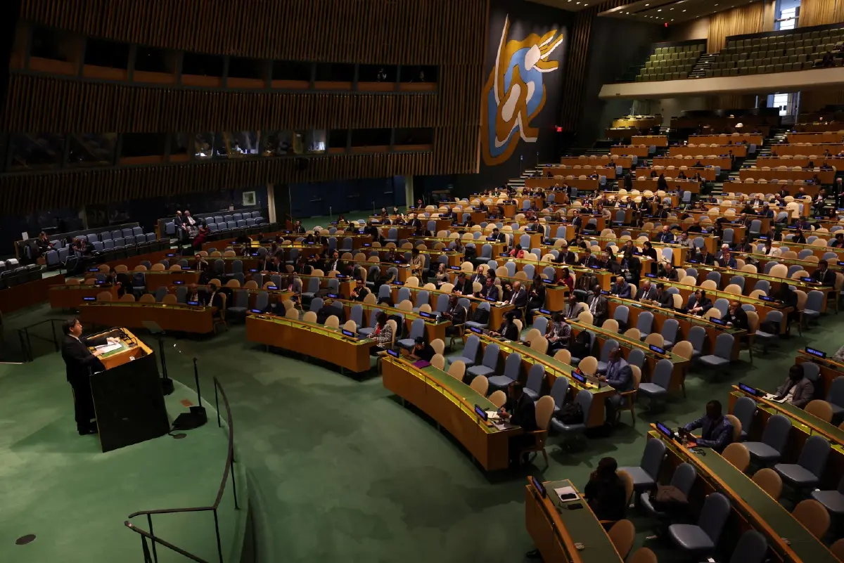 UN ลงมติประณามรัสเซีย เรียกร้องให้ถอนกำลังในทันที