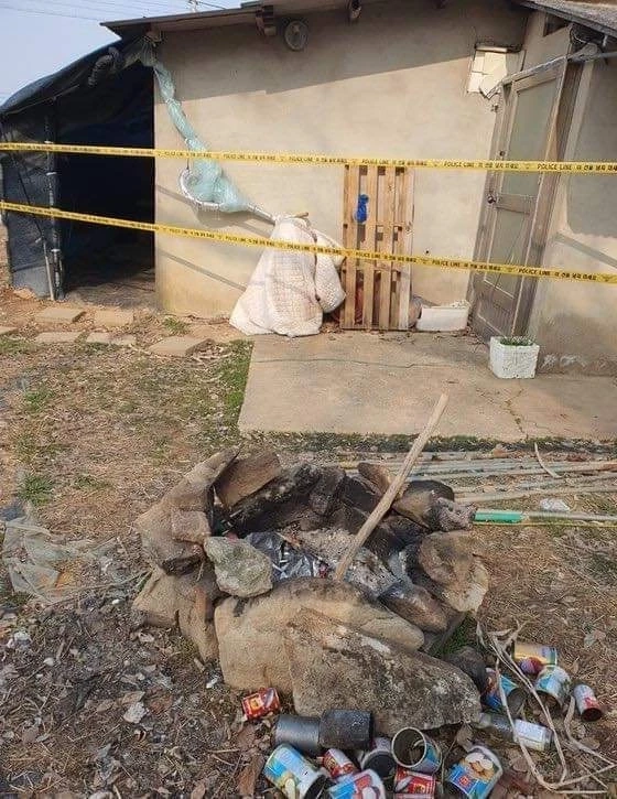 พ่อแม่ร่ำไห้ สูญเสียลูกชายที่เกาหลี หลังไปซ่อนตัวทำงานนับ 10 ปี