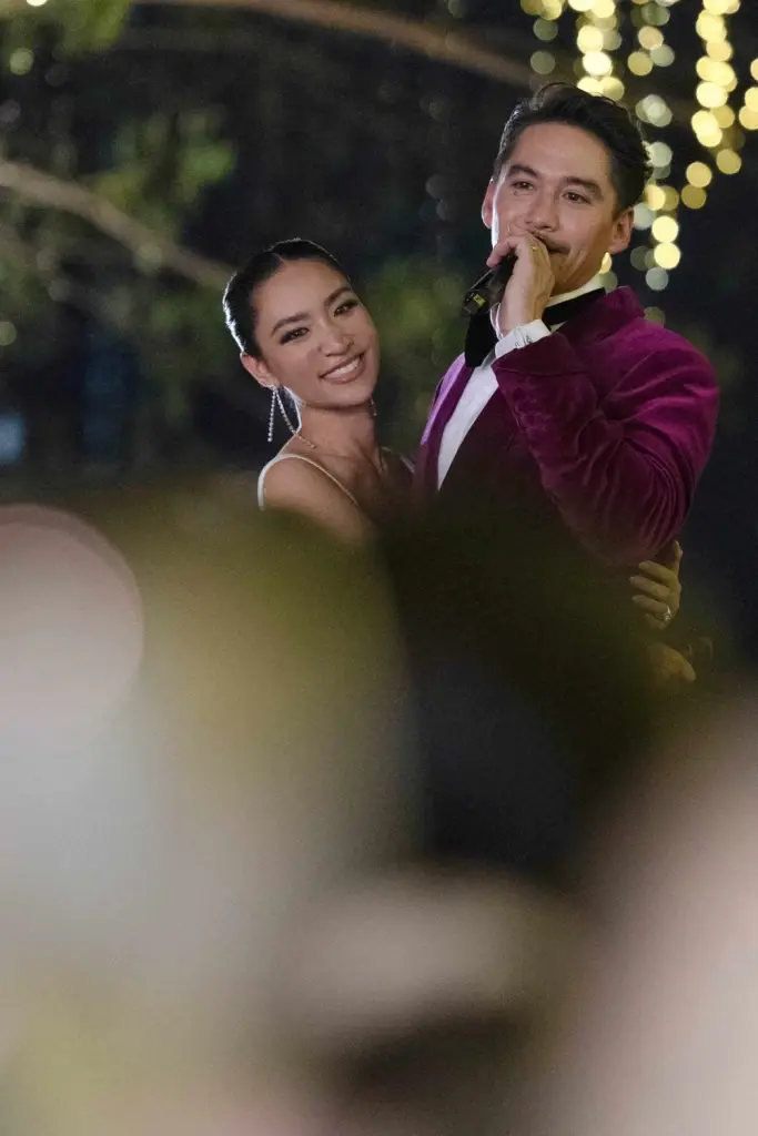 อนันดา-ณิชชา ฉลองวิวาห์เริ่มต้นชีวิตคู่ คนดังร่วมยินดีคับคั่ง (มีคลิป)