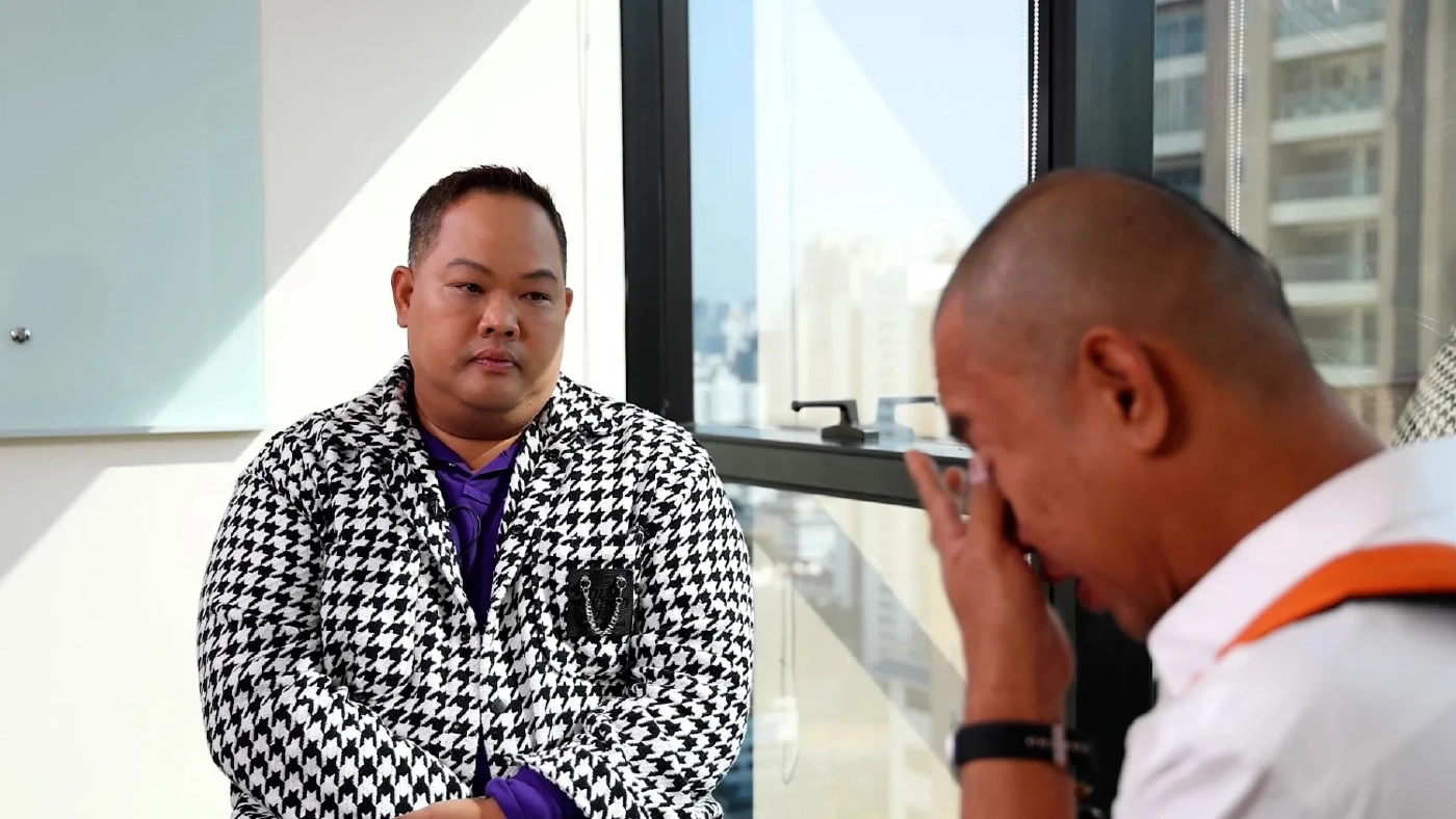 เปิดภาพล่าสุด "ริว อาทิตย์" จากดาราดังสู่ชีวิตไร้บ้าน ขายของมือสองเลี้ยงชีพ กินนอนข้างถนน