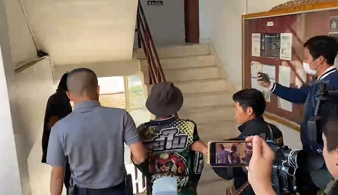 คุมสอบปากคำ แรงงานต่างด้าว สงสัยอยู่ในเหตุการณ์สังหารครอบครัวชาวม้ง