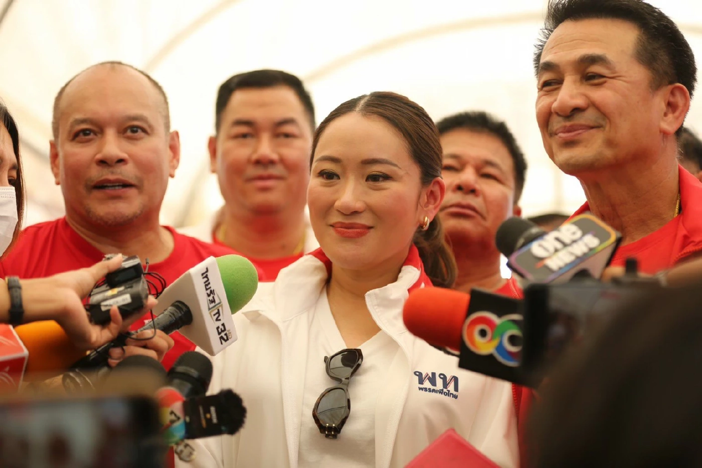 “อุ๊งอิ๊งค์” ขอบคุณคนชลบุรี ผลโพลระบุอยากให้เป็นนายกฯ 