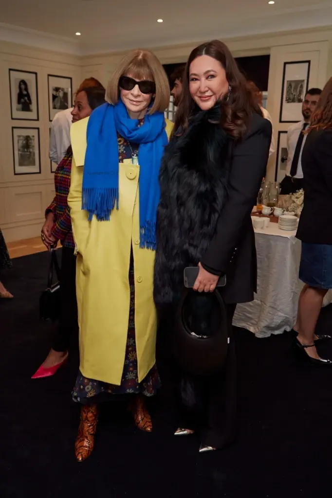 ดีไซเนอร์ไทย "แองจี้" ร่วมงาน Vogue100 ประกบคนดัง ในวงการแฟชั่นระดับโลก