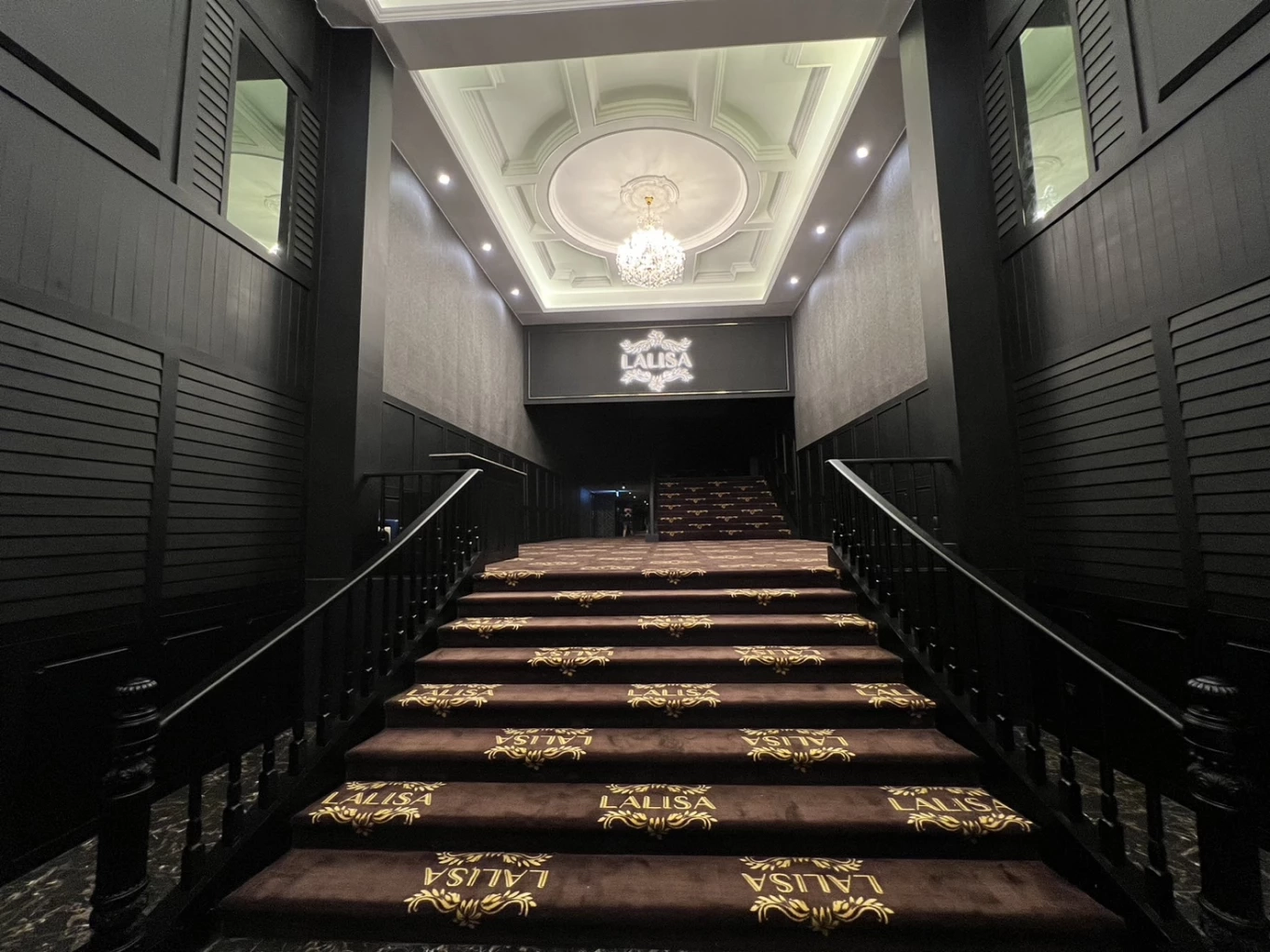 ผู้จัดการ อาบอบนวด"ลาลิซ่า" อ้างแค่ทดลองงานสาวนวด ก่อนเปิดบริการจริง