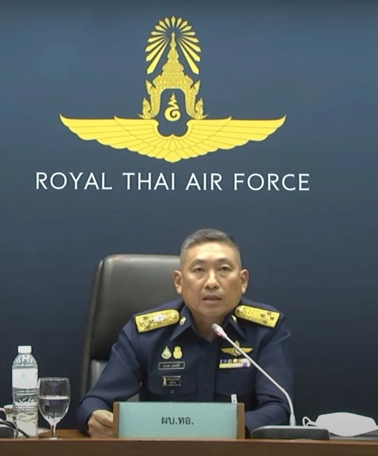 พลอากาศเอก นภาเดช ธูปะเตมีย์ อดีตผบ.ทอ.