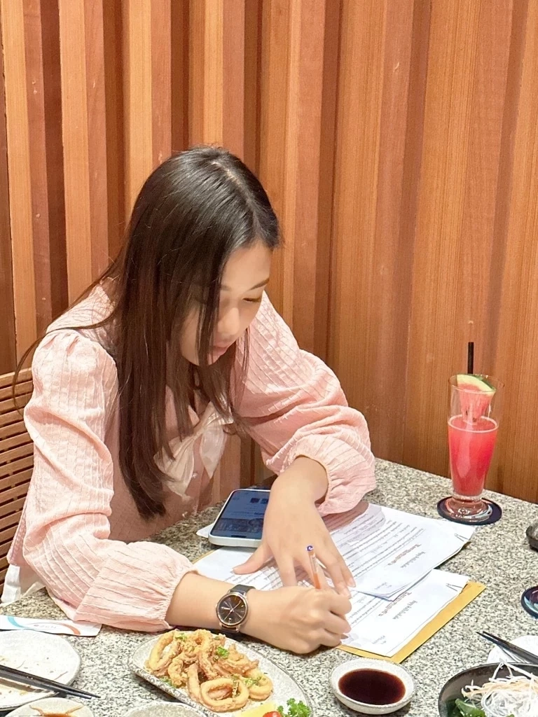 จับตาโพสต์แรก "ยูกิ เพ็ญผกา" หลังลาออกจากคณะหมอลำเสียงวิหค หันซบค่ายเพลงดัง 