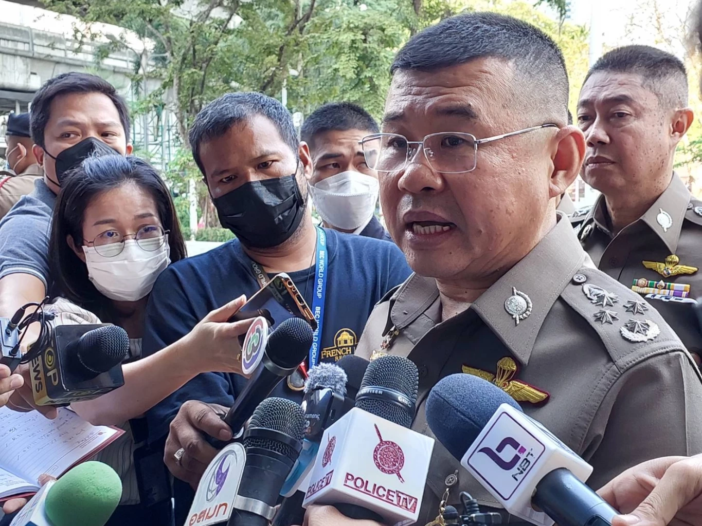 พล.ต.อ.ดำรงศักดิ์ กิตติประภัสร์ ผู้บัญชาการตำรวจแห่งชาติ (ผบ.ตร.)