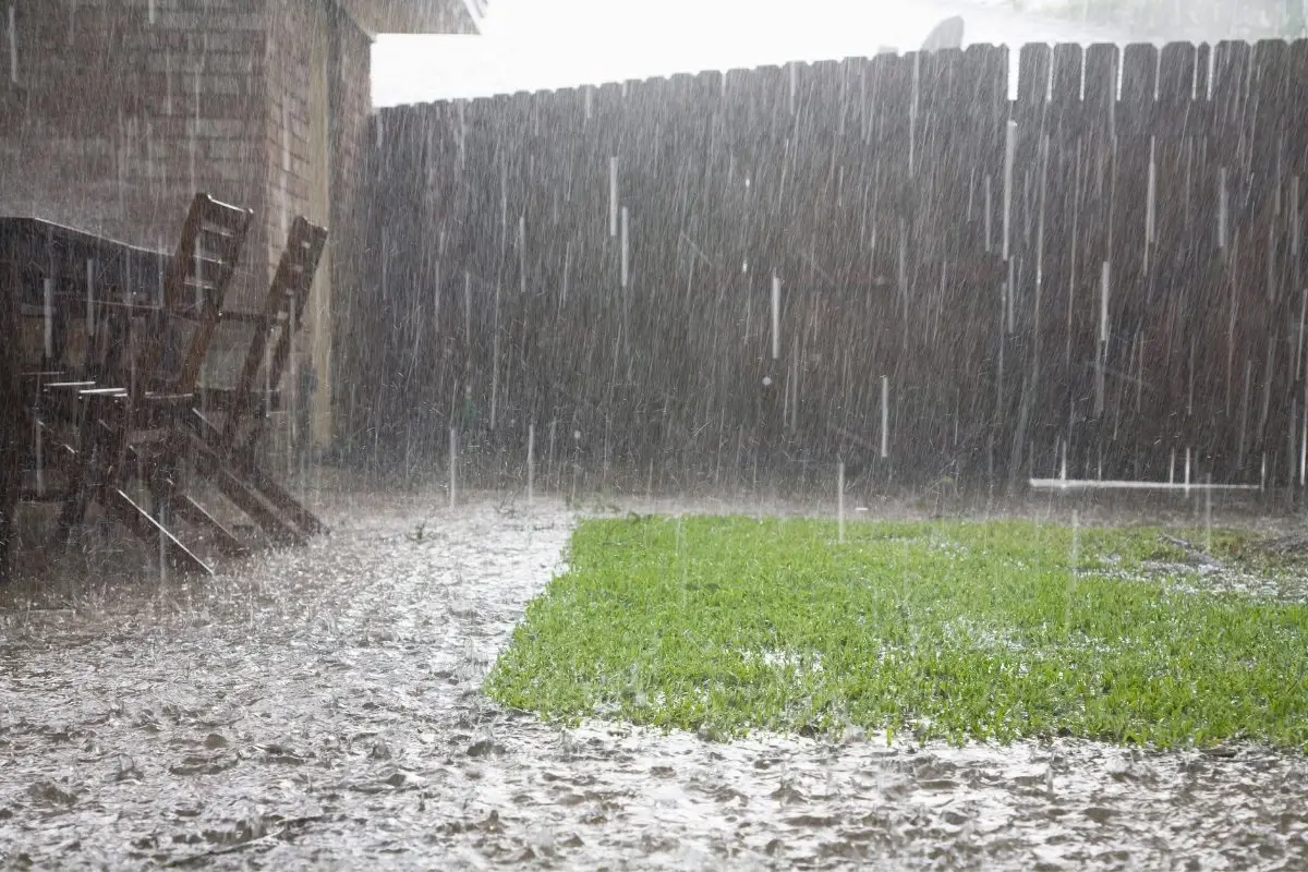 ประกาศกรมอุตุฯ ฉบับที่ 9 แจ้งพท.พายุฝนฟ้าคะนอง ลมกระโชกแรง และพายุลูกเห็บ