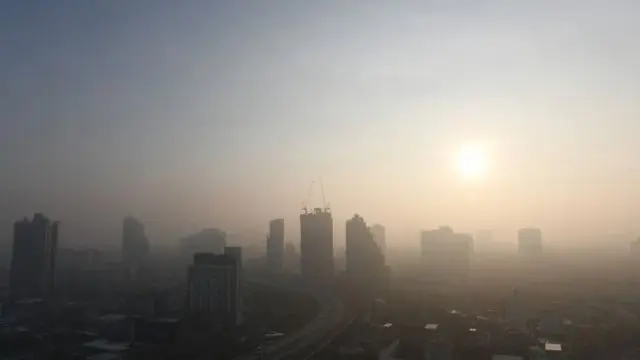 คนกรุงเฮ! ค่าฝุ่น PM2.5 เช้านี้แนวโน้มลดลง เหลือพื้นที่เดียวที่เกินมาตรฐาน