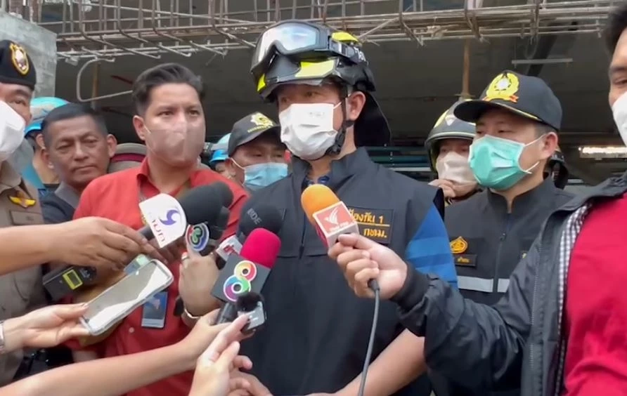 นายธีรยุทธ ภูมิพักตร์ ผอ.สำนักป้องกันและบรรเทาสาธารณภัย กรุงเทพมหานคร