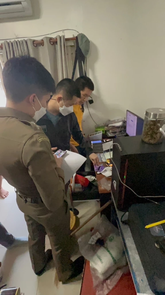 สตม.บุกรวบเว็บพนันออนไลน์ โยงหลายเว็บดัง พบเงินหมุนเวียนกว่า 200 ล้าน