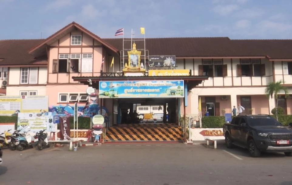 เจาะขุมรายได้มหาศาล "มาเฟียรถไฟสายใต้" อ้างสัมปทาน รีดเงินพ่อค้า-แม่ค้า