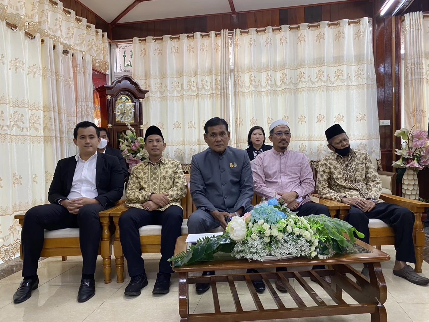 "สุนทร" พร้อมหนุนกิจกรรมอิสลาม-ประชาสัมพันธ์อาหารฮาลาล ให้เป็นที่รู้จัก