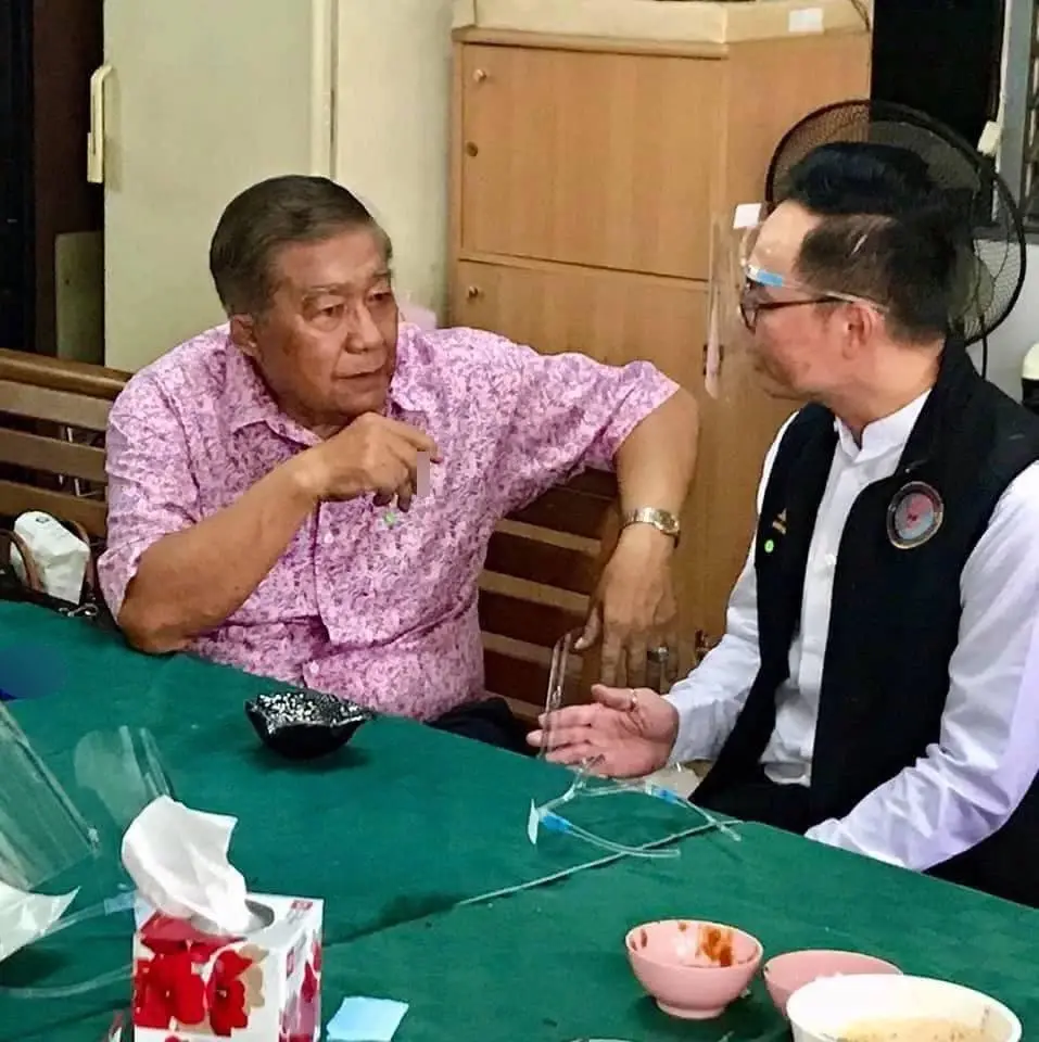 สะพัด !! หัวหน้าป้อม ดีลลับ “บิ๊กแอ๊ด” ร่วม “พปชร.”  ยึดอีสานใต้