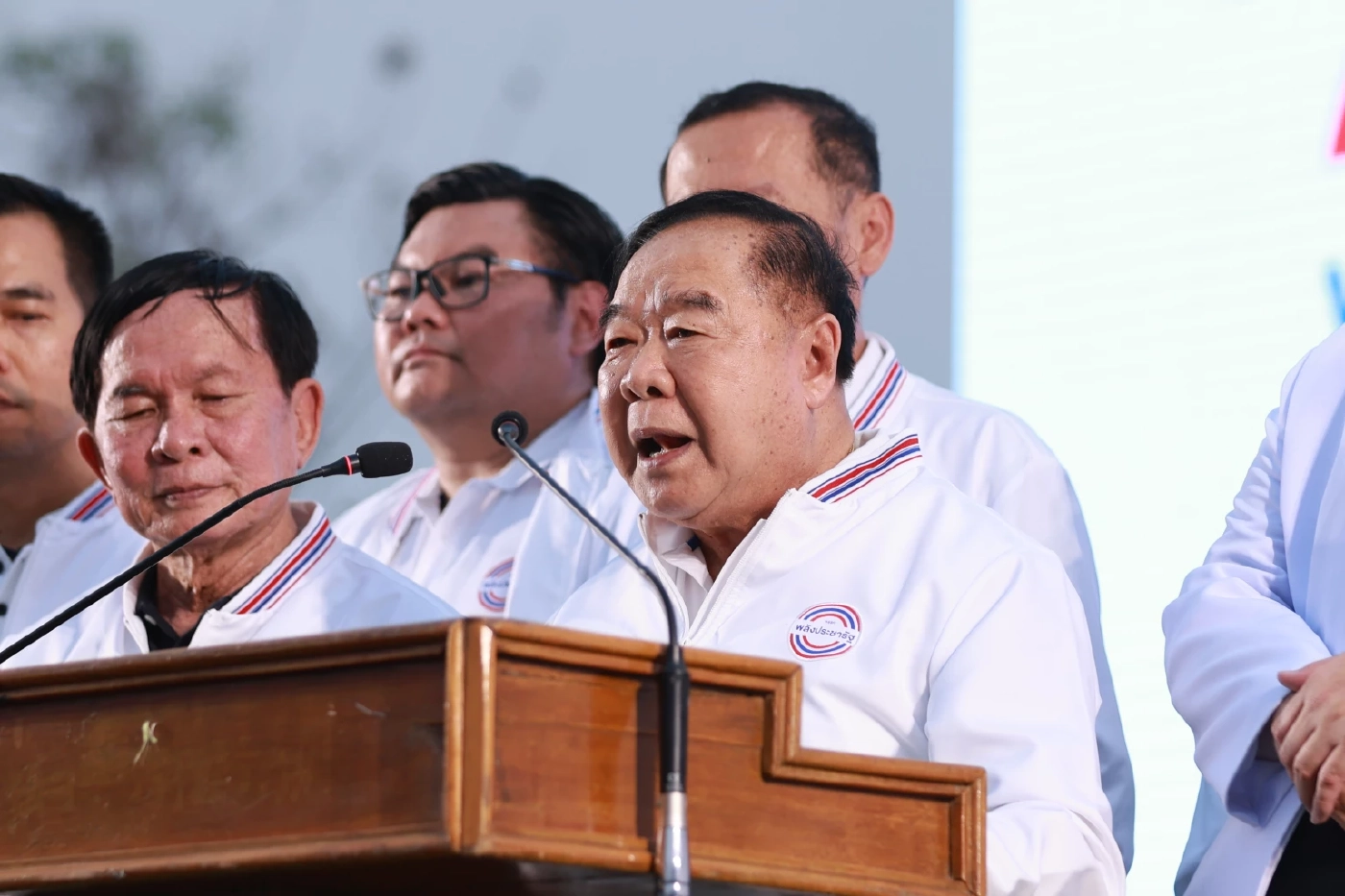 เปิดบัญชีปาร์ตี้ลิสต์ “พรรคพลังประชารัฐ” หลัง “บิ๊กป้อม” ปรับรายชื่อใหม่