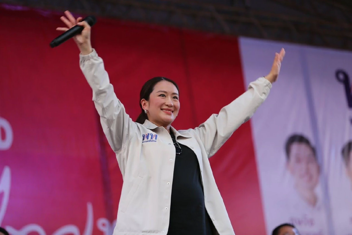 ส่องประวัติ "แพทองธาร  ชินวัตร" แคนดิเดตนายกฯ "เพื่อไทย" สู้ศึก"เลือกตั้ง66"