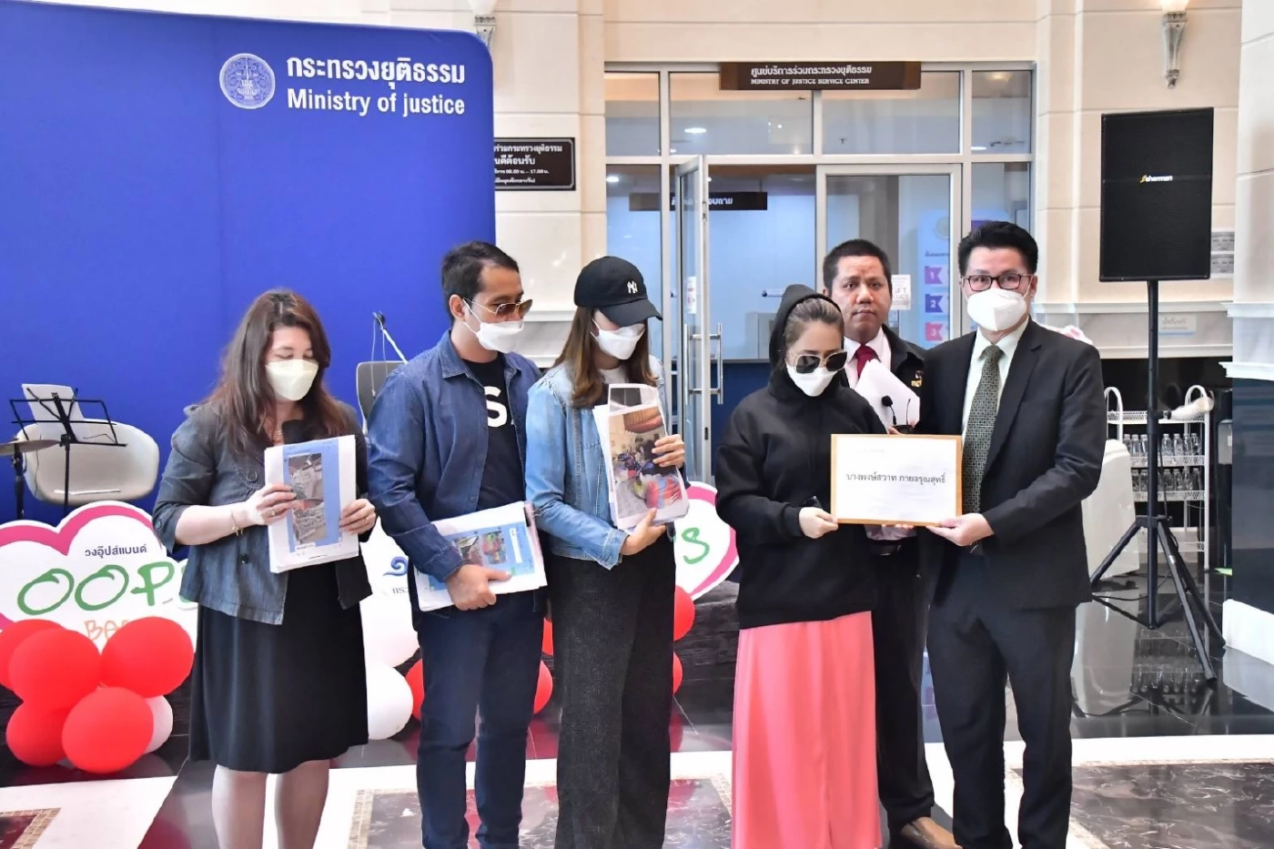 ร้องยธ. อ้างรู้จัก"บิ๊กโจ๊ก" หลอกลงทุนตัดเสื้อส่ง"ราชทัณฑ์-สตช." 2 ล้านตัว