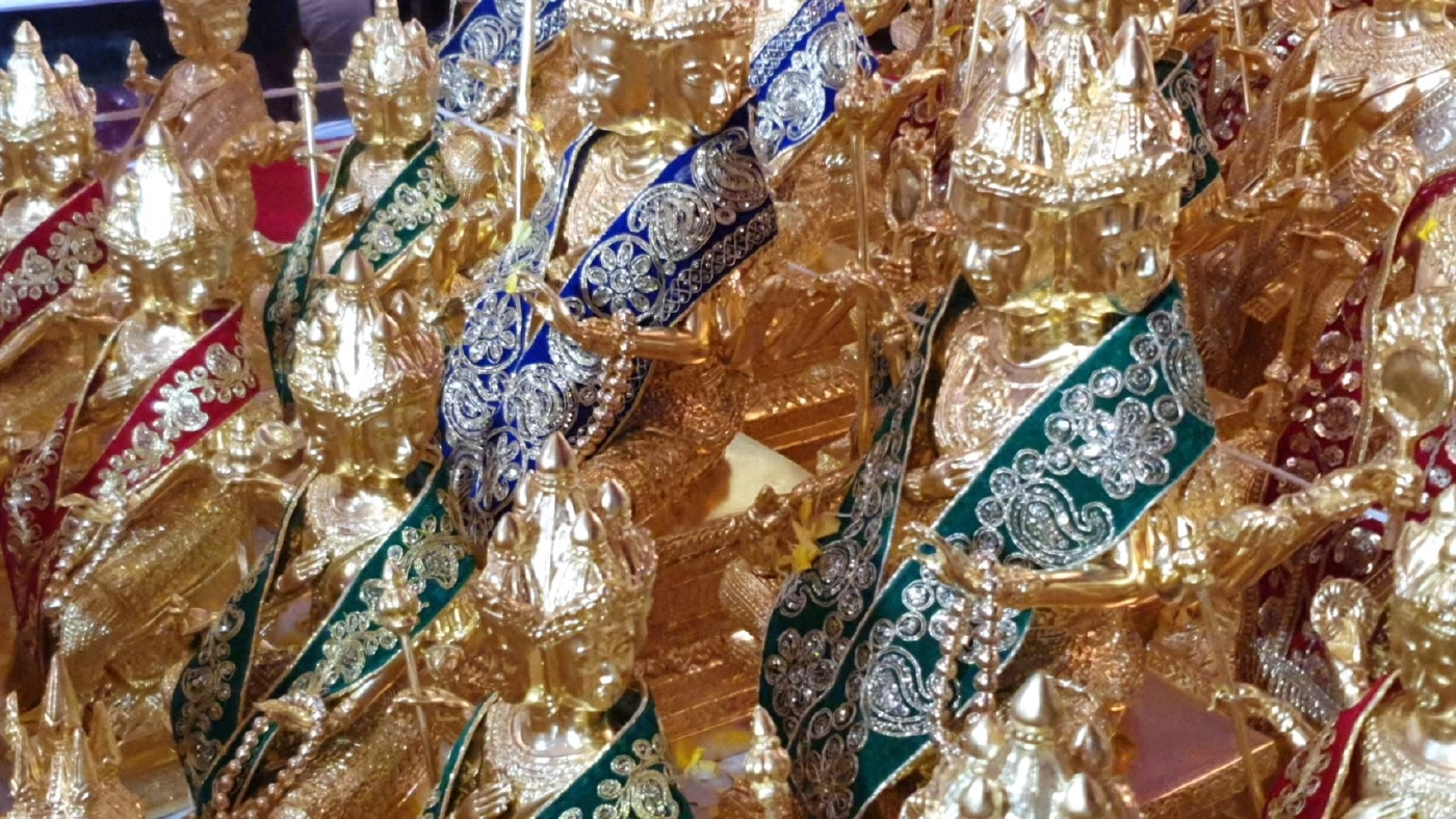 ปังไม่ไหว! ชาวไต้หวันสายมู แน่นวัดดังพิษณุโลก สร้างวัตถุมงคลกลับไปบูชา