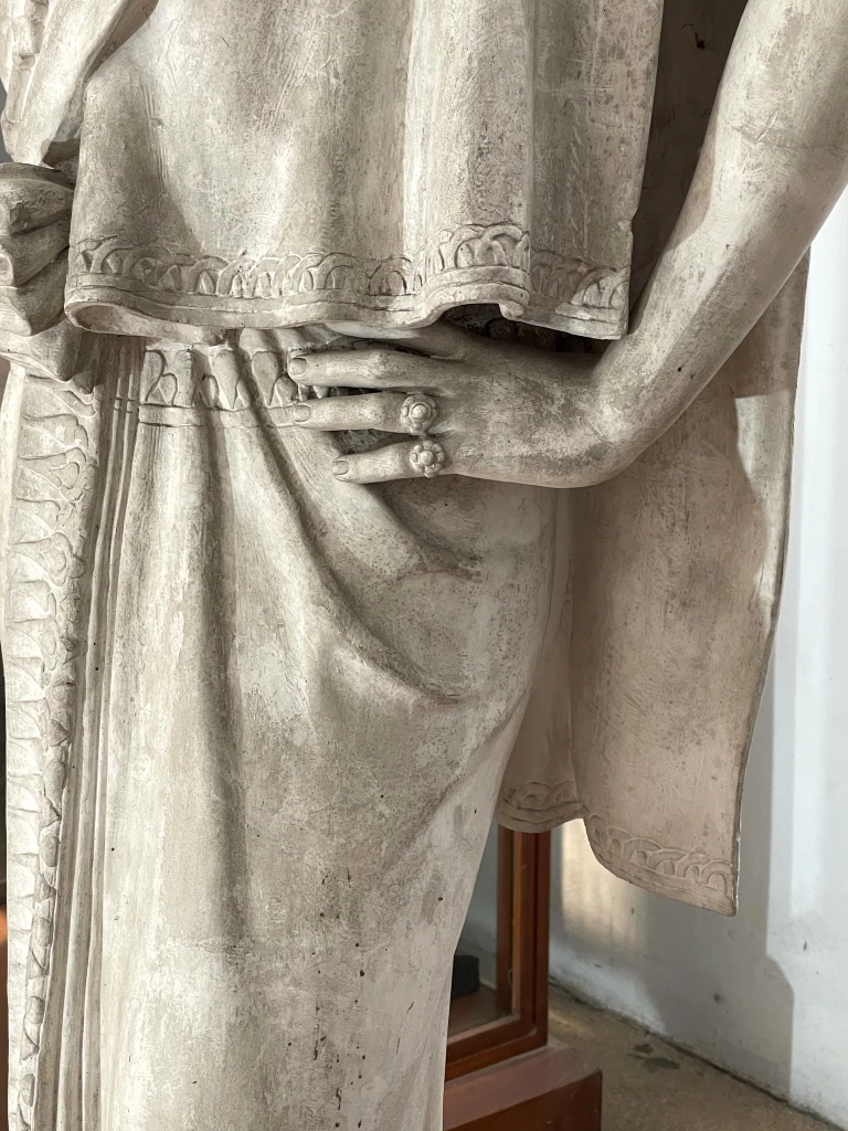 เผยความลับ "ต้นแบบปั้นใบหน้าย่าโม" คือใคร รับค่าจ้างเท่าไหร่จากงานนี้ 