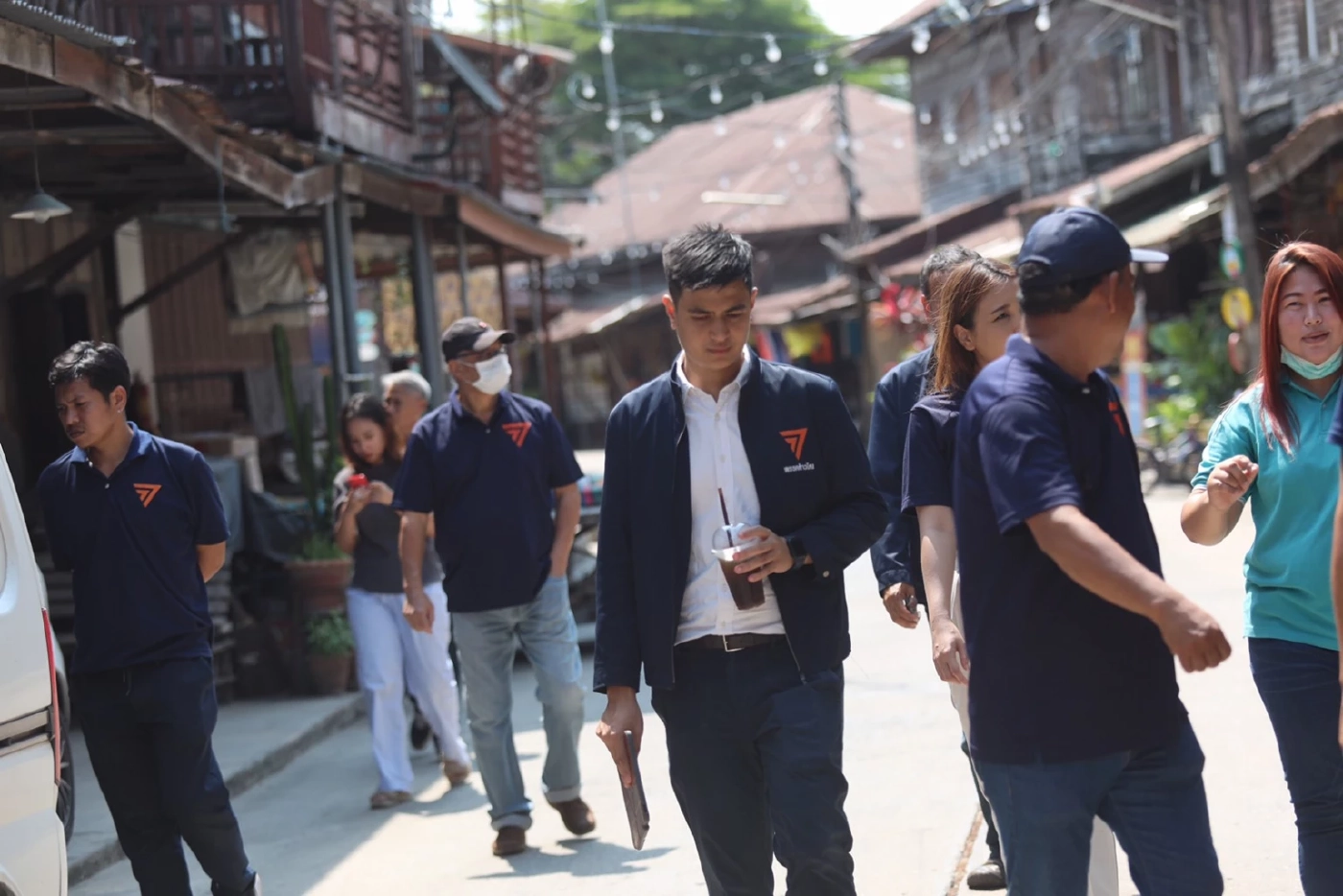 "พิธา" บุกนครปฐม ขอบคุณประชาชนไว้ใจปี 62 กวาดคะแนนสูงสุด