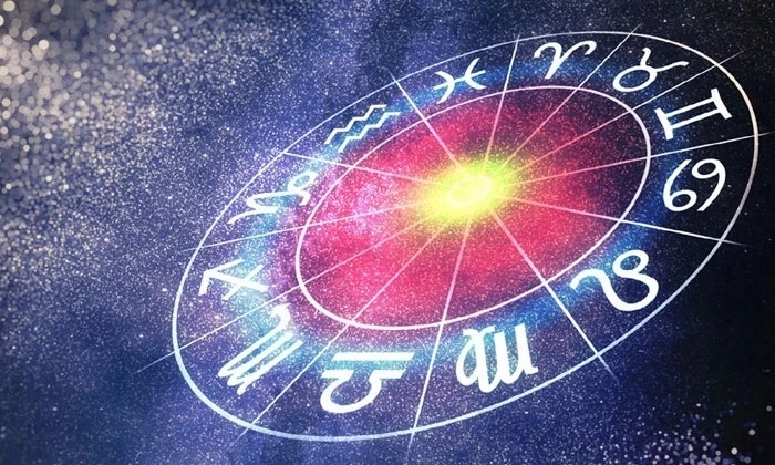 หมอช้าง ทศพร เผยความลับ เปิดดวง 4 ราศี พร้อมก้าวสู่ความโชคดี ชีวิตพ้นเคราะห์