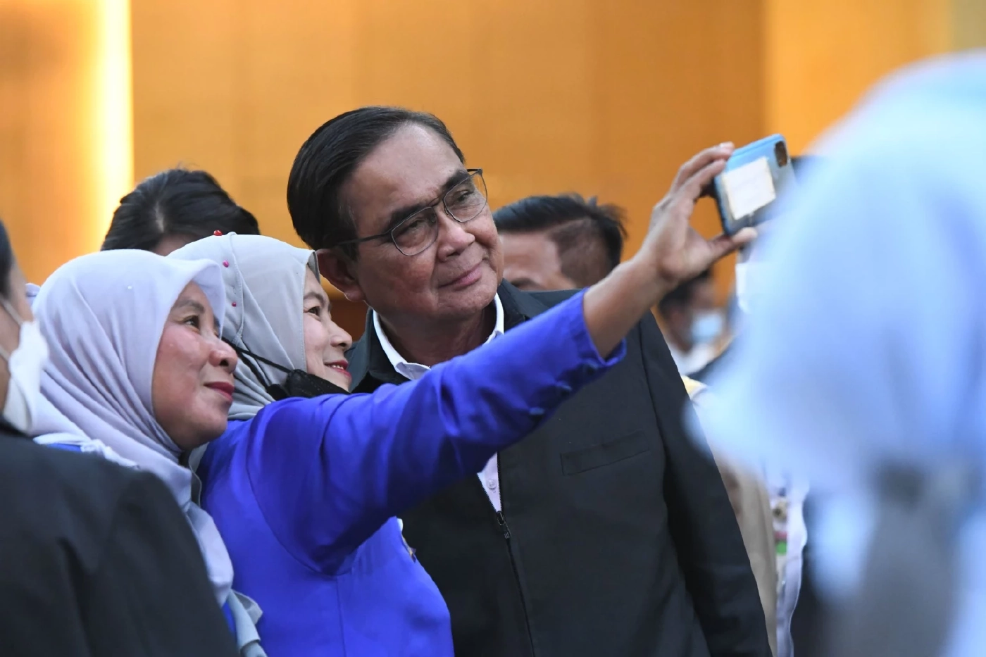 "นายกฯ" ลุยนราธิวาส ย้ำรบ.ห่วงใยชีวิต-ความเป็นอยู่ปชช.ทุกเชื้อชาติ ศาสนา