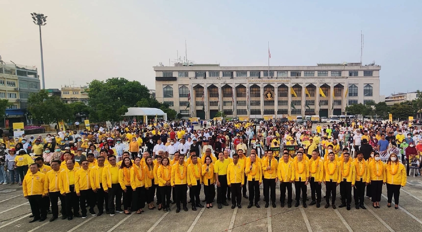 "ไทยภักดี" ลั่นพา "ทักษิณ-ยิ่งลักษณ์" เข้าคุก พร้อมเปิดตัวผู้สมัครส.ส.กทม.
