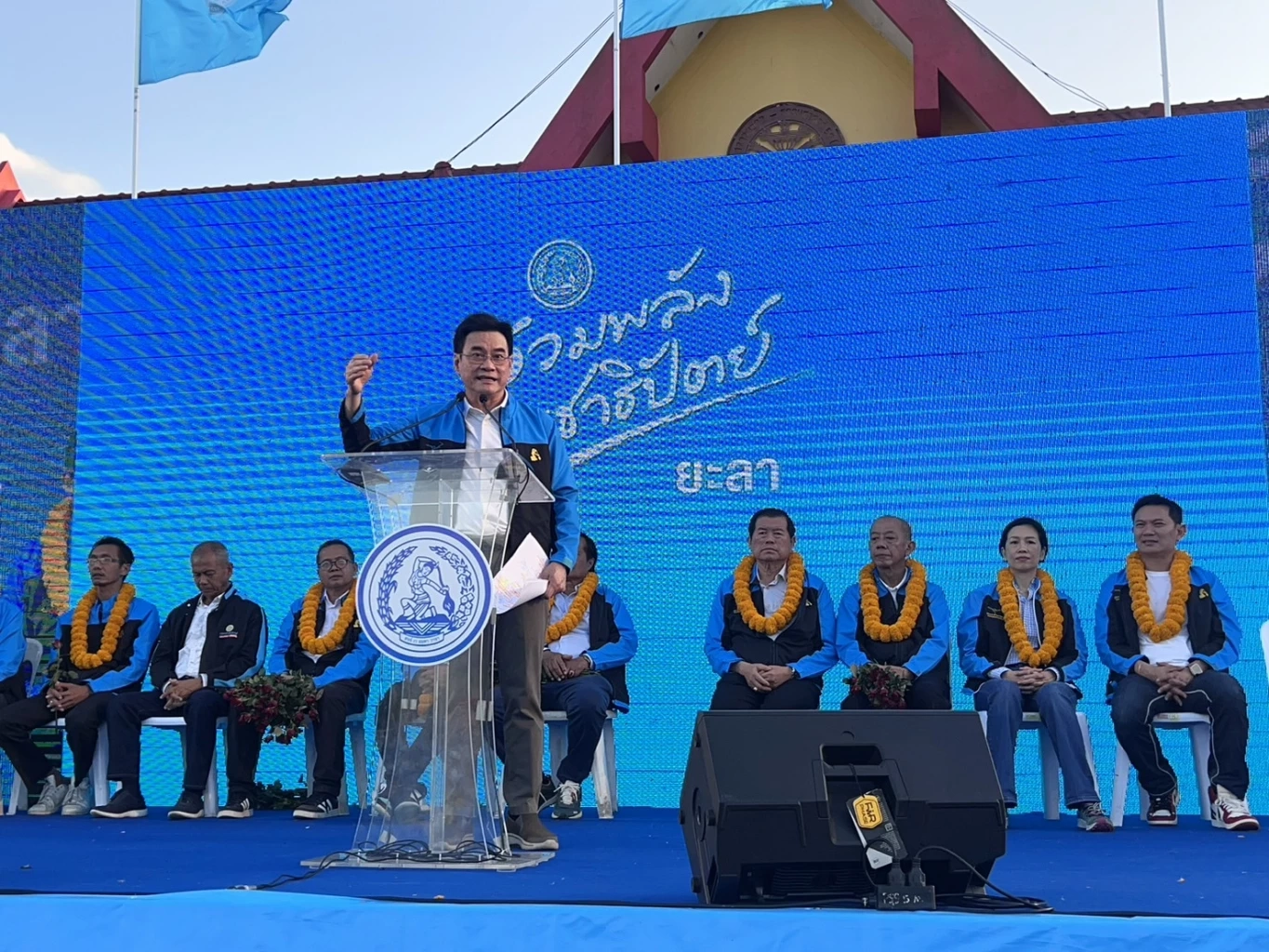 "จุรินทร์" ประกาศ ตาต่อตาฟันต่อฟัน ต้านยาเสพติด-กัญชาเสรี