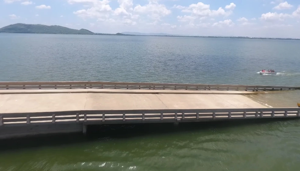 เกิดเหตุพารามอเตอร์  ร่วงจมเขื่อนป่าสักพร้อมคนขับ ยังค้นหาร่างไม่พบ