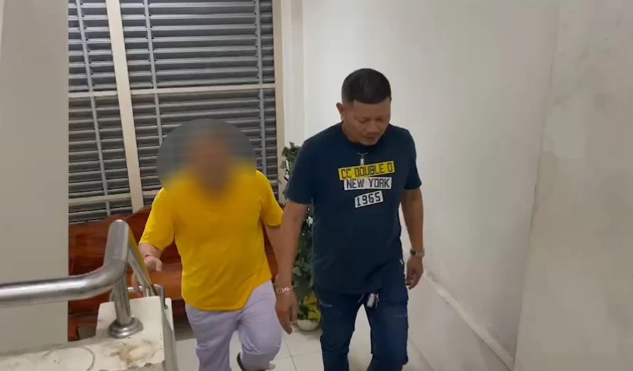 รวบผู้ช่วยเจ้าอาวาสวัดดัง หลอกถ่ายภาพลามก ขู่แบล็คเมล์นักเรียนชาย