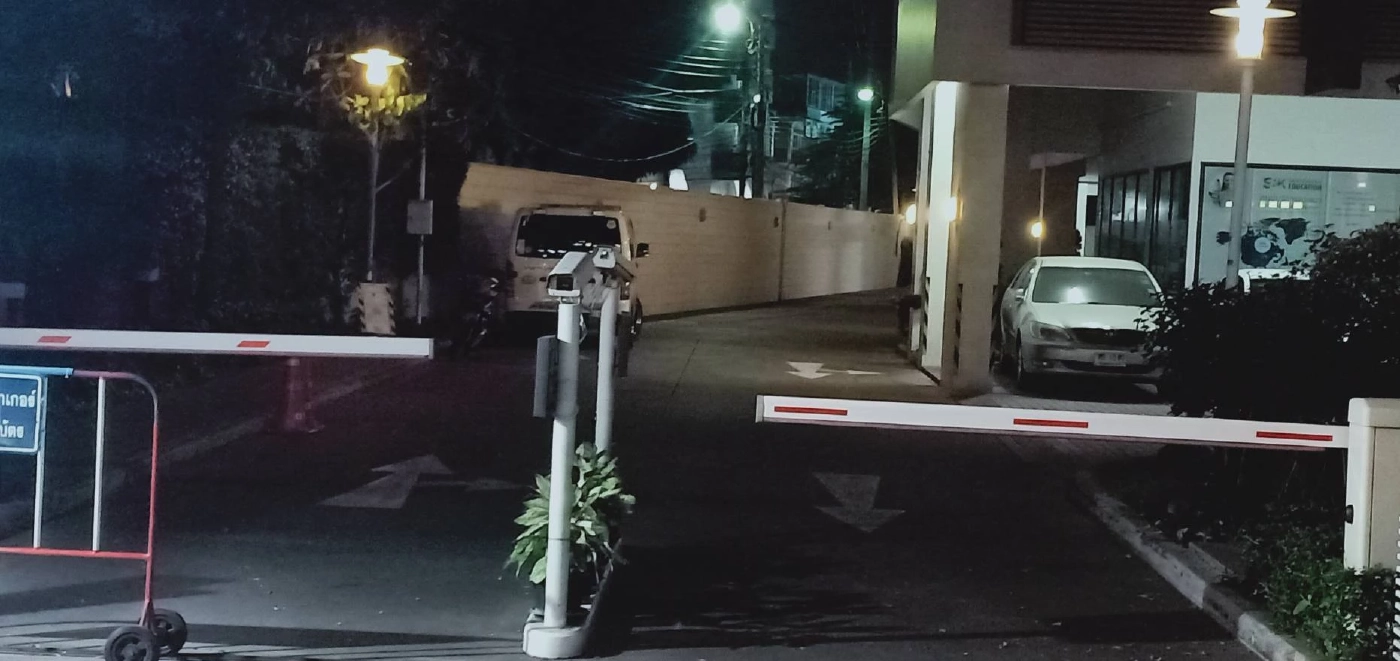 "เฌอปราง" พร้อมครอบครัว รับศพ"ฌาน" เพื่อนสนิทระบุมีปัญหากับแฟนสาว