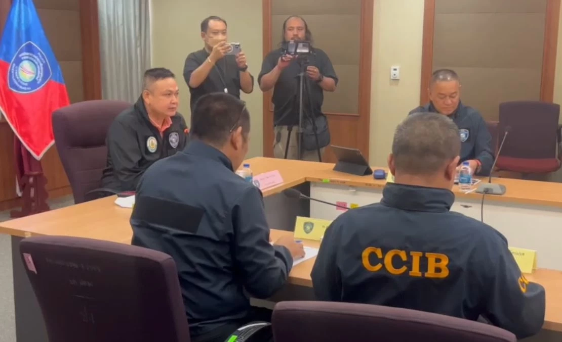 ตร.เชื่อ “บิ๊ก” ถือหนังสือเดินทางสัญชาติอื่น กบดานประเทศเพื่อนบ้าน