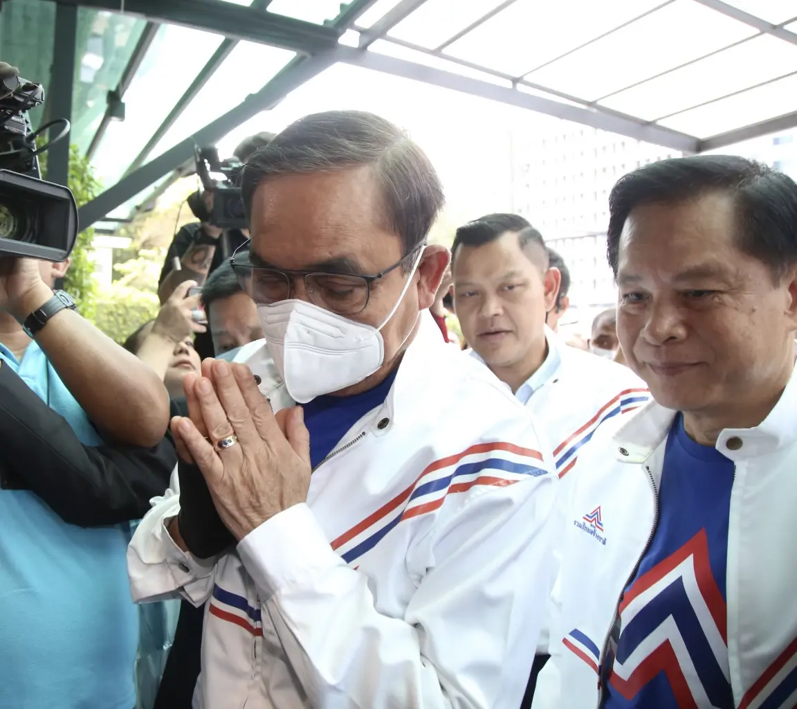 “ประยุทธ์” เปิดตัวทีมเศรษฐกิจ “รทสช.” คนรุ่นเก่าผสานคนรุ่นใหม่