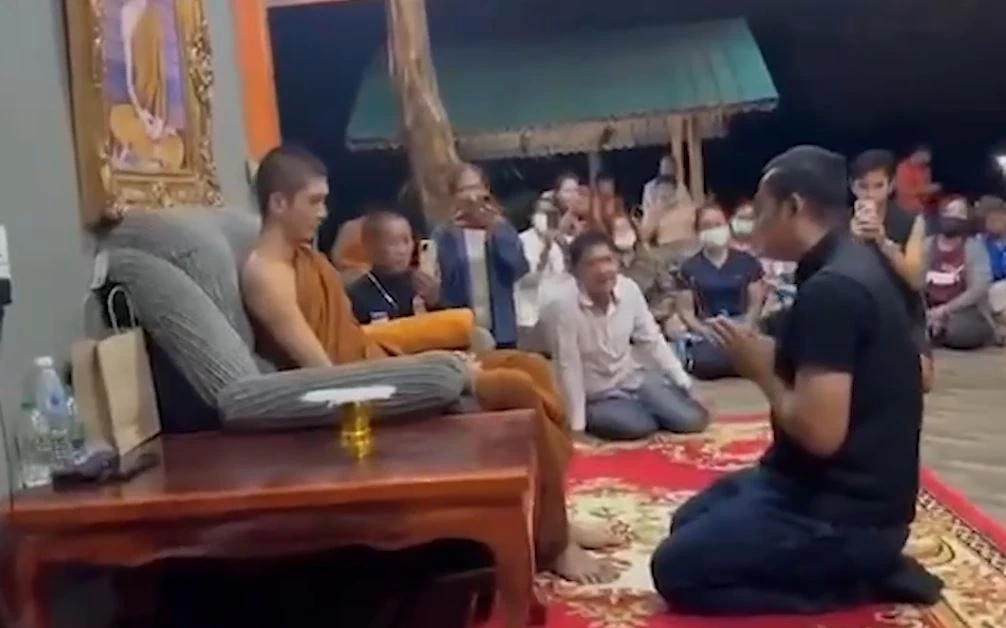 "บอล ขอนแก่น" กราบขอขมาครูบาไก่ หลังถูกแจ้งความเอาผิด (มีคลิป)