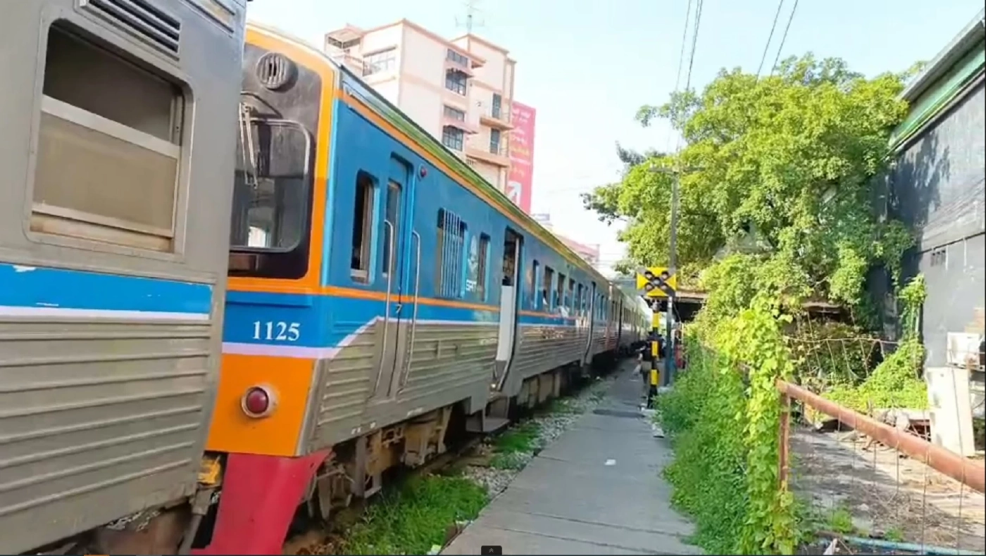 รถไฟทับหนุ่มขี้เมาวัย 41 ปี ศีรษะกระเด็น กลางสถานีบางบอน