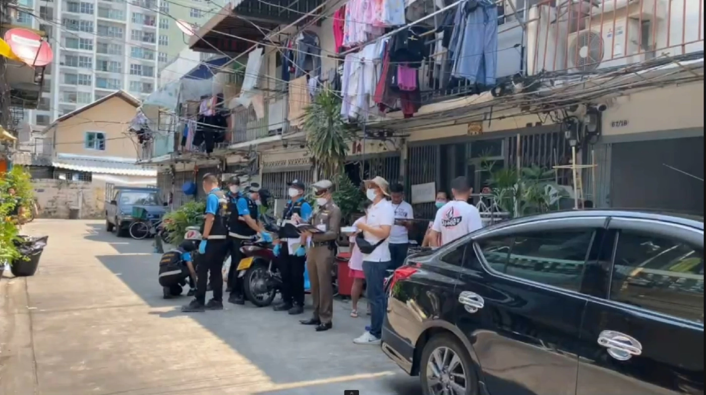 ตร.คลองตัน เร่งชี้ตัว 3- 4 วินจยย.ไล่ฟันมือยิง แยกดำเนินคดี 2 สำนวน