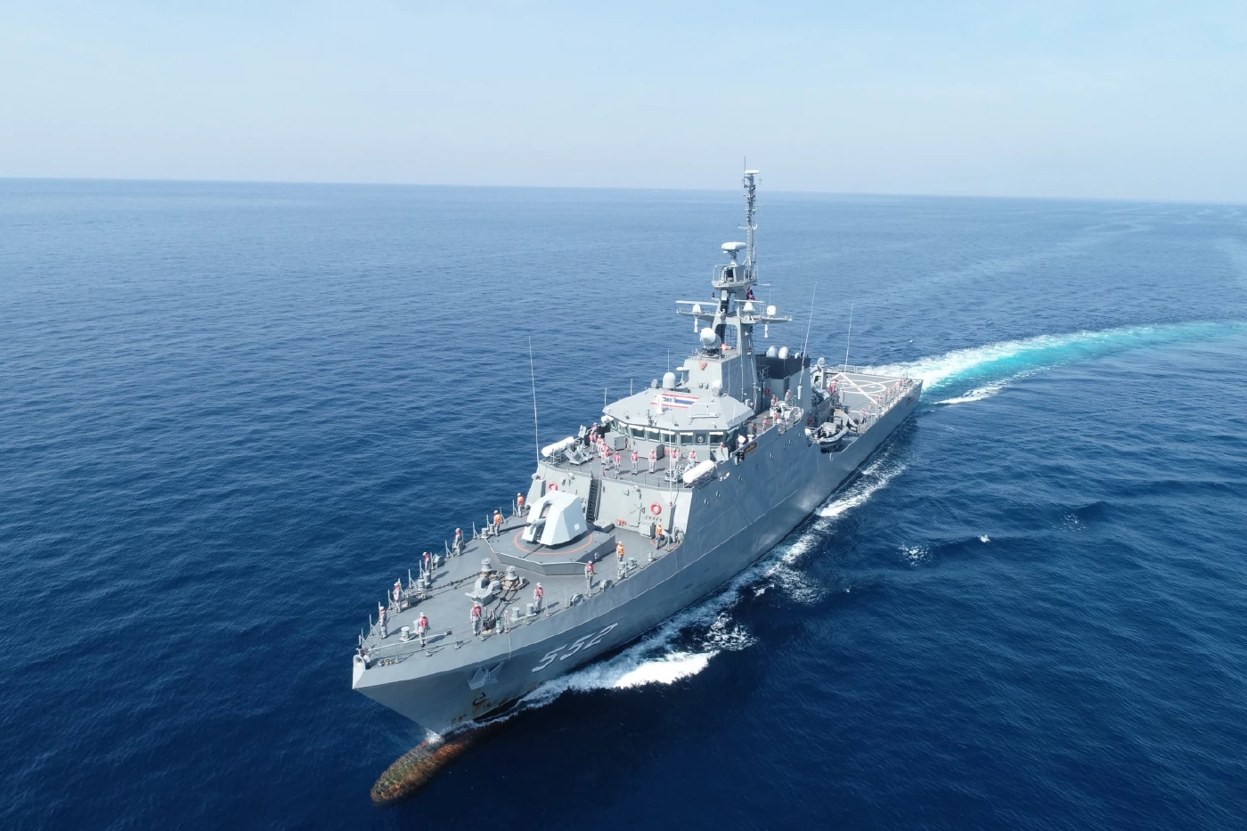 แท็กทีม! ผบ.ทสส. ควง ผบ.เหล่าทัพ สังเกตการณ์ฝึกยิงอาวุธปล่อยนำวิถีฮาร์พูน