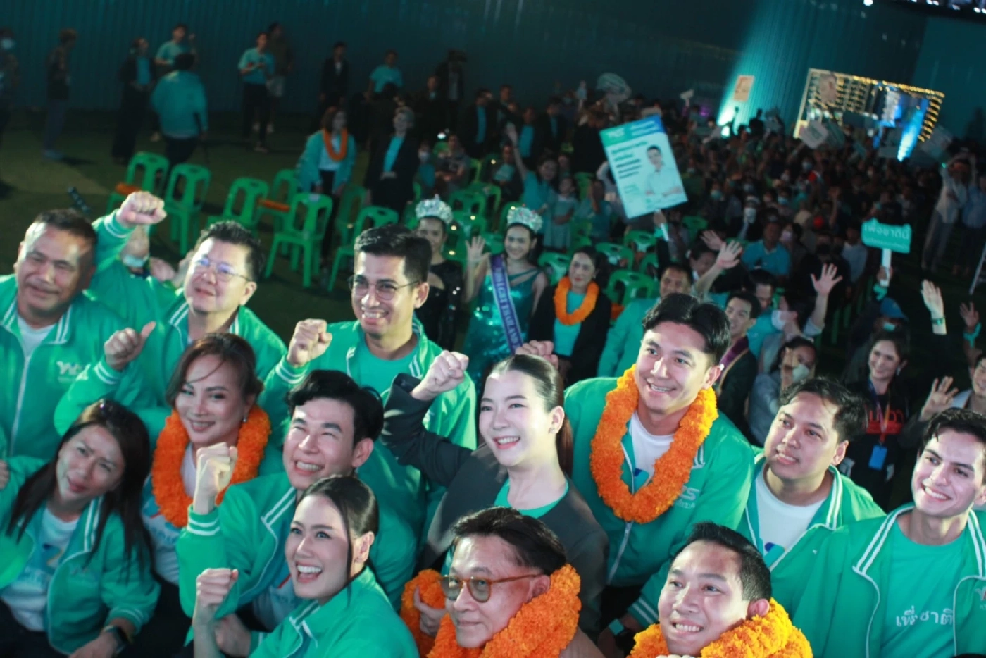 แคนดิเดตนายก"เพื่อชาติ" ลั่น พร้อมชิง"เก้าอี้นายก" พาประเทศเดินหน้าต่อ