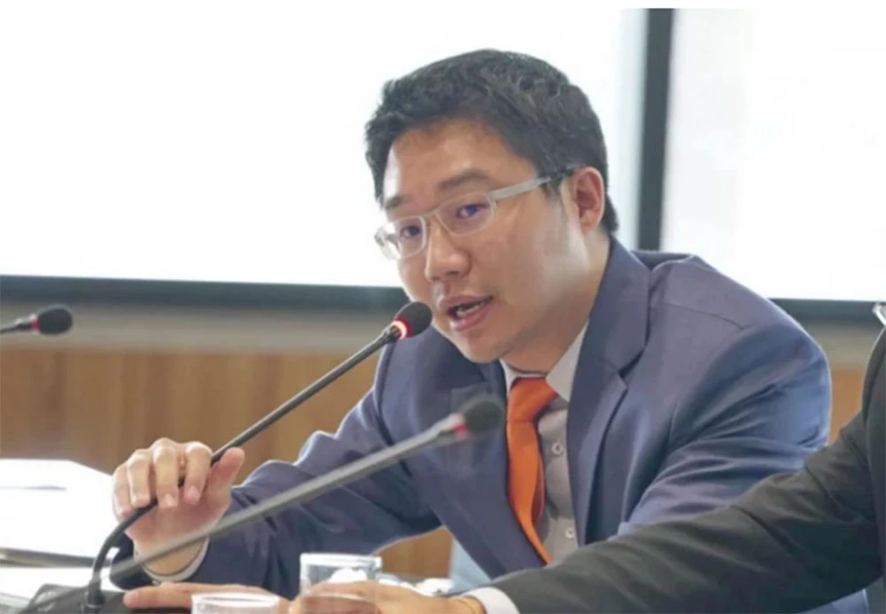 “วรภพ” ซัด “รบ.ประยุทธ์” เอื้อทุนพลังงานทำปชช.เดือดร้อน