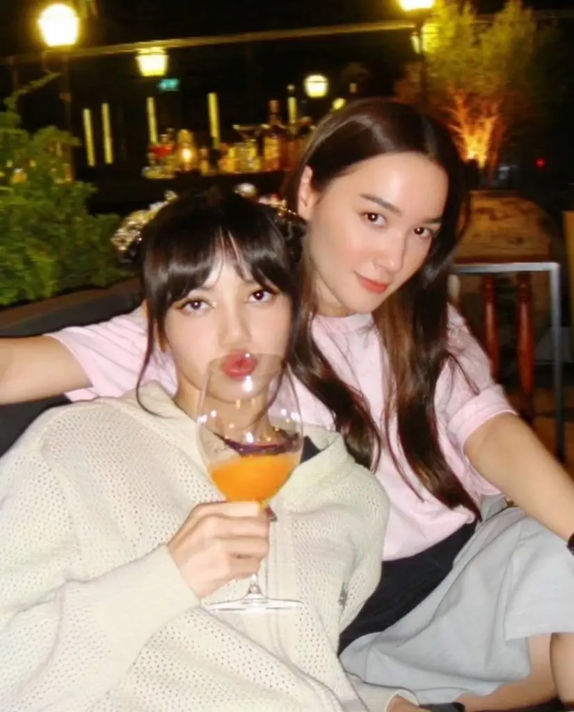 เดียร์น่า ฟลีโป แอบสงสาร ลิซ่า BLACKPINK  มีรอยสักก็โดนดราม่า