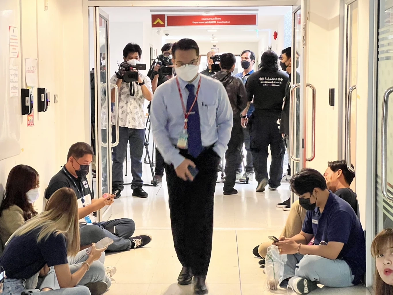 "เมฆ รามา" เลื่อนให้ปากคำดีเอสไอ ปมซื้อเพนท์เฮ้าส์หรู