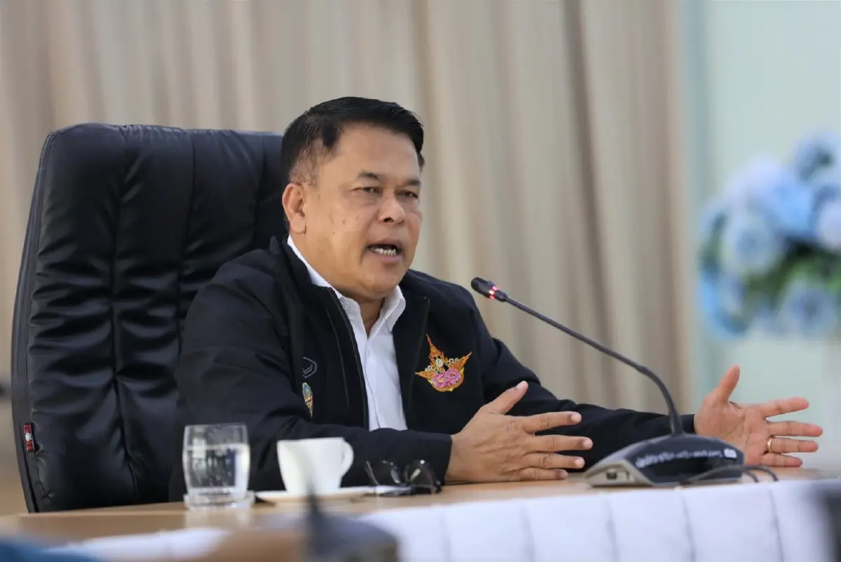 นายสุพิศ พิทักษ์ธรรม อธิบดีกรมฝนหลวงและการบินเกษตร