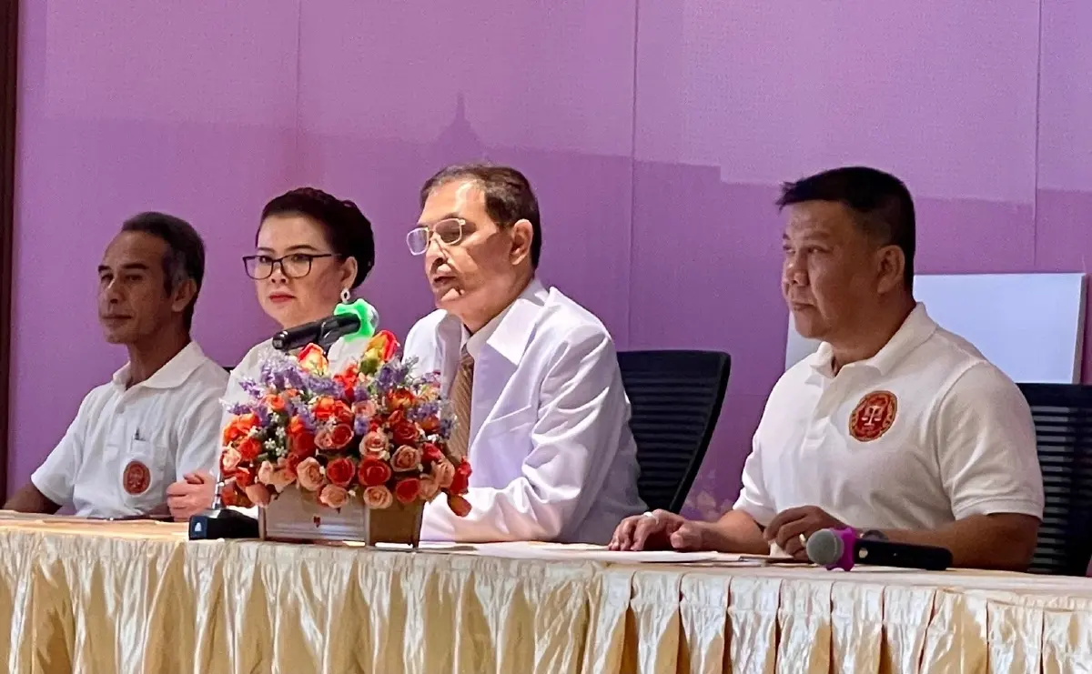 "ทนายอนันต์ชัย"เตือน"ศรีสุวรรณ"กม.ไม่แน่นอย่ายุ่งกับวัด