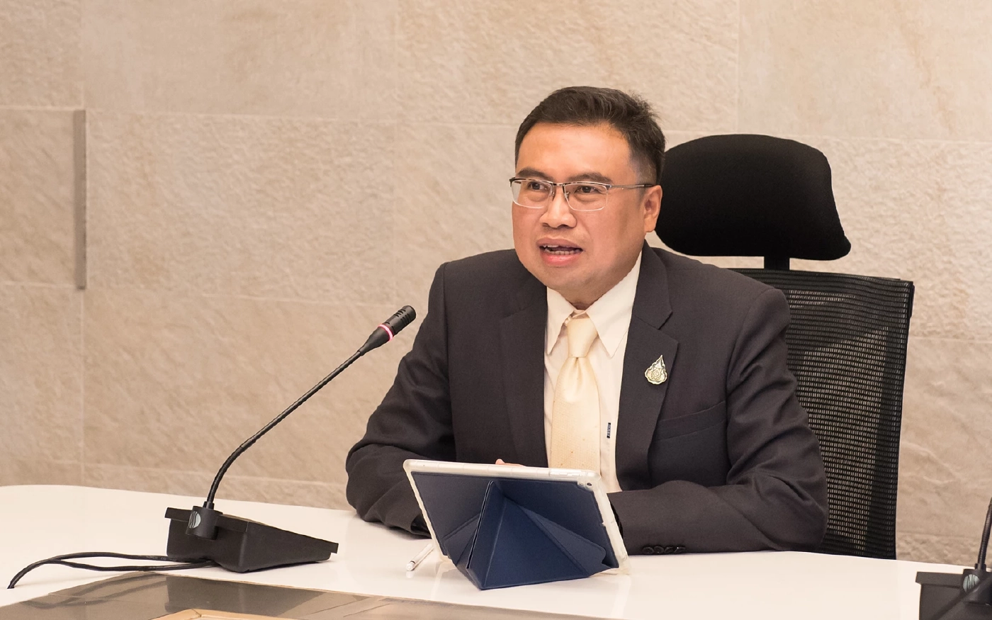 "คลัง" เผย บัตรสวัสดิการแห่งรัฐ 66  มีผู้ยืนยันสิทธิผ่านแล้ว 4.9 แสนราย