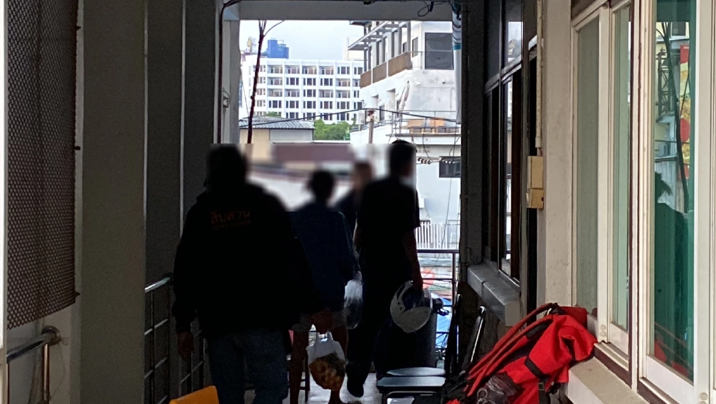 รวบ 2 โจ๋ ปาระเบิดขวดใส่หนุ่มสาว ไฟคลอกสาหัส เร่งสอบแรงจูงใจ