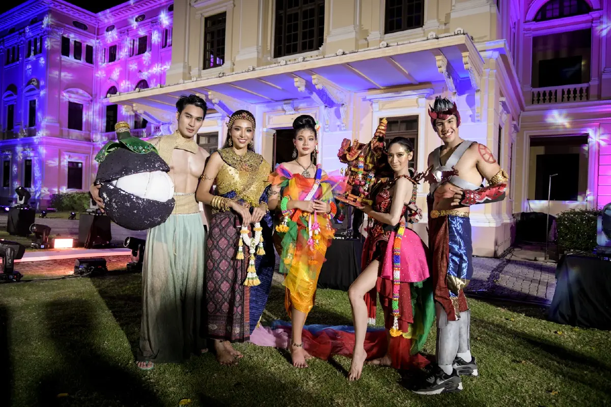 หนุ่มสาวซูปร้าฯ 2023 ชูไทยซอฟต์พาวเวอร์ อวดอัตลักษณ์กับชาเล้นท์สุดอลังการ