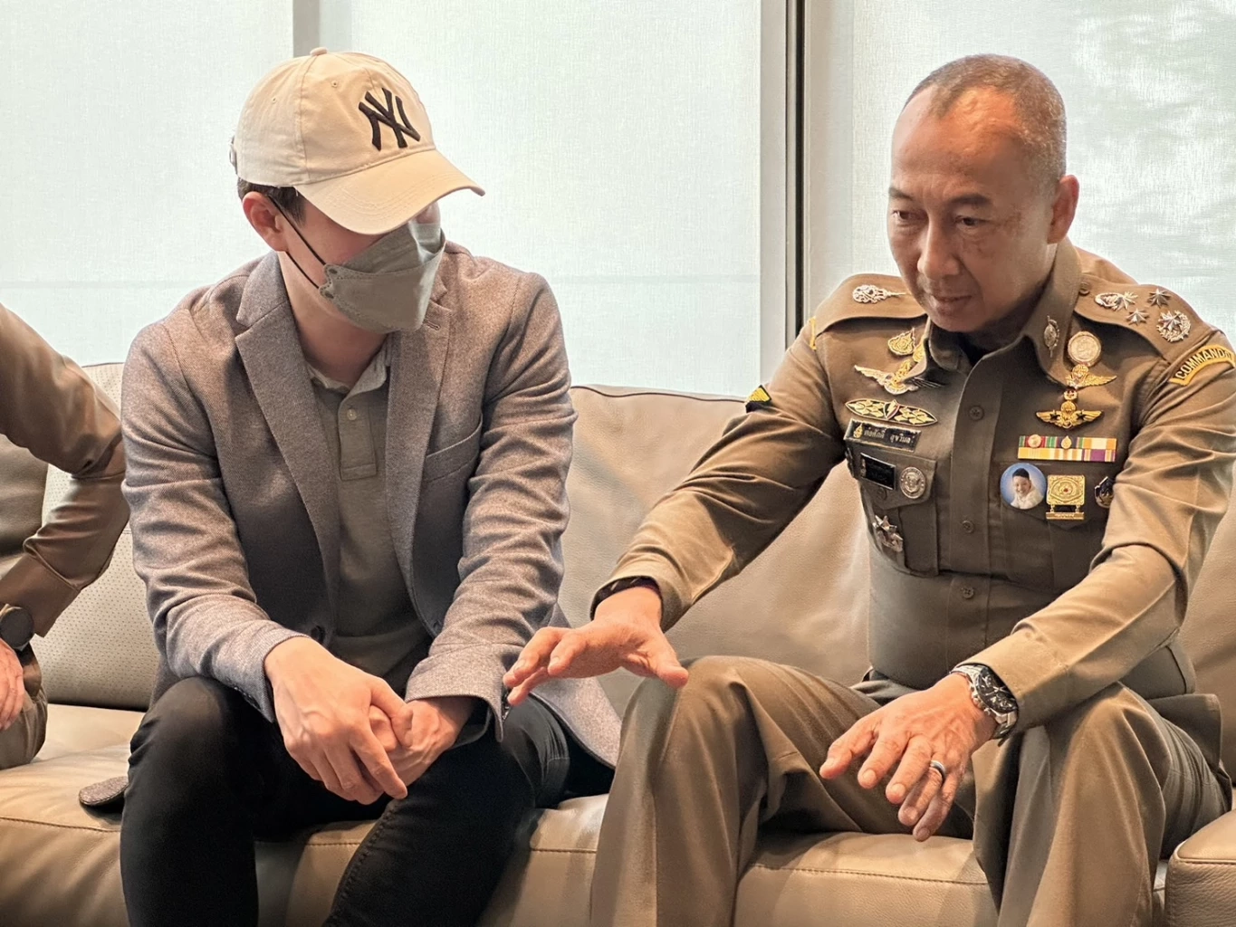 คุม"เมฆ รามา"ขังสภ.ปากเกร็ด เจ้าตัวปัดตอบสื่อฯ ปฏิเสธฟอกเงิน พนันออนไลน์